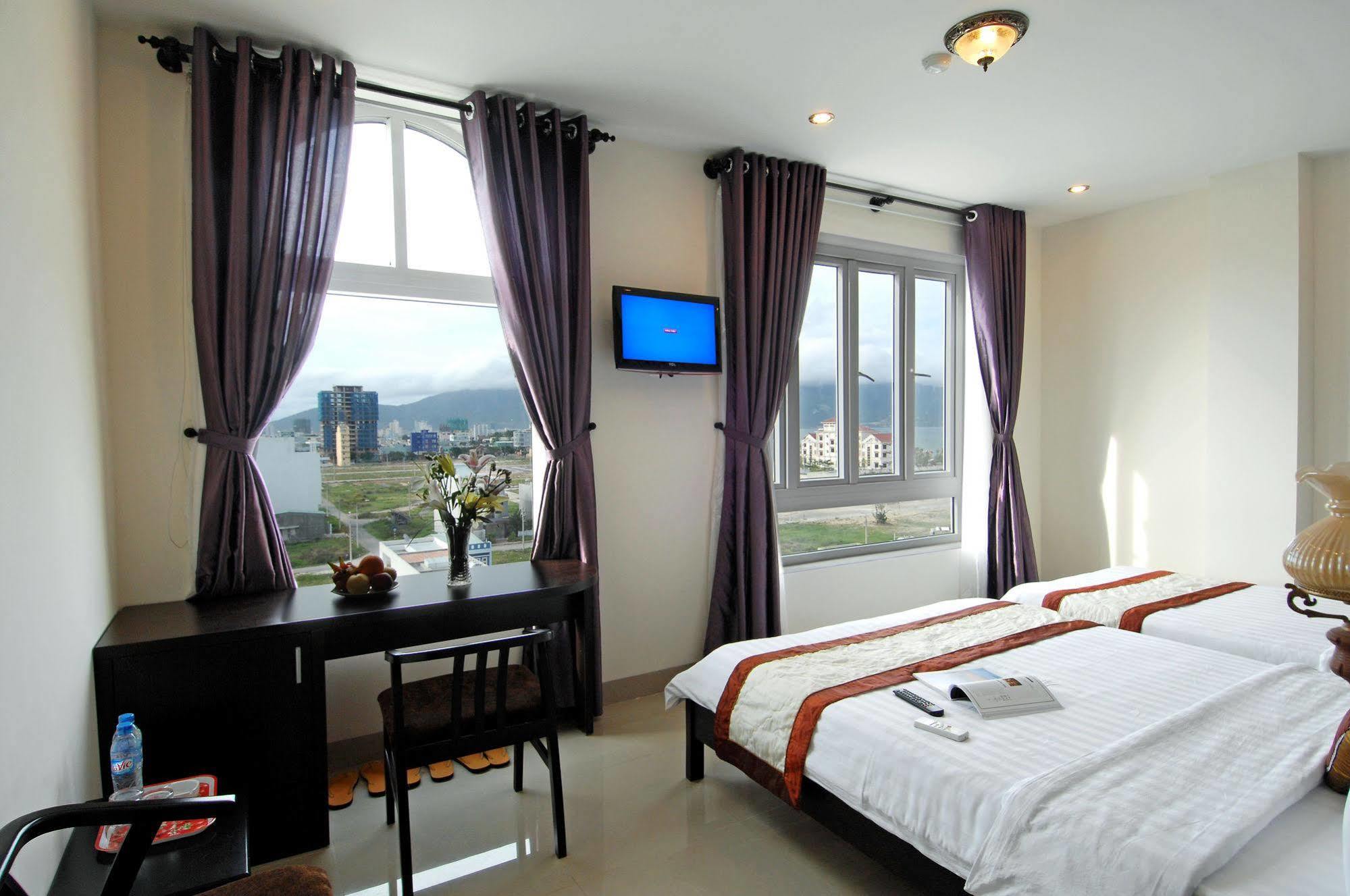Silver Sea Hotel Danang Exterior photo