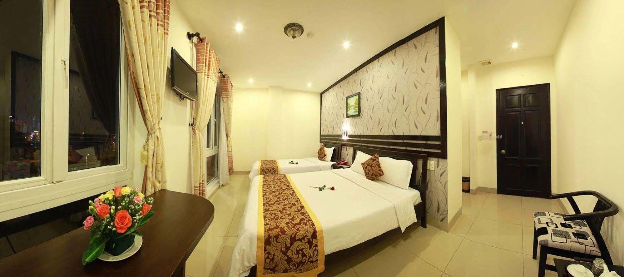 Silver Sea Hotel Danang Exterior photo