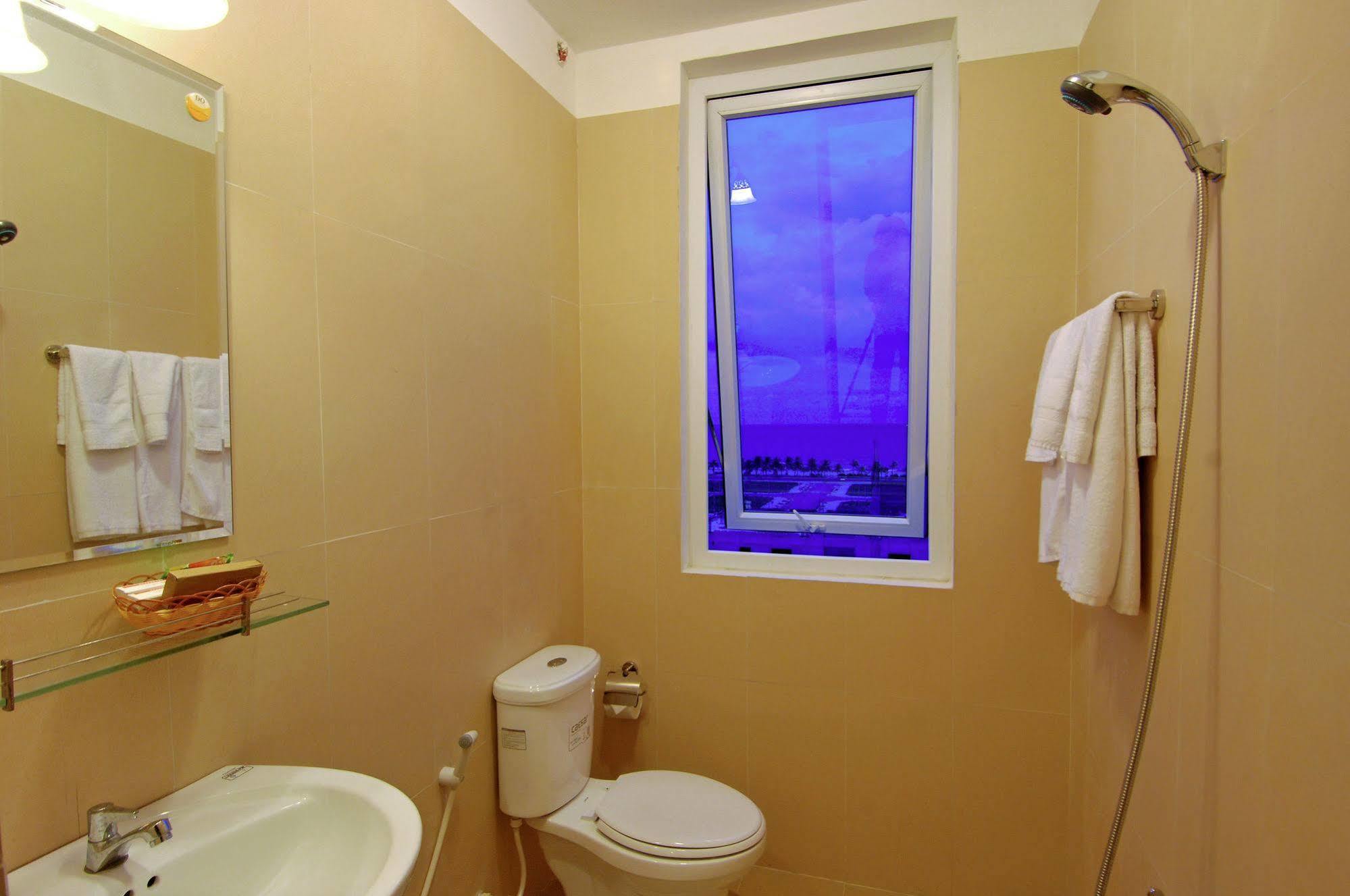 Silver Sea Hotel Danang Exterior photo